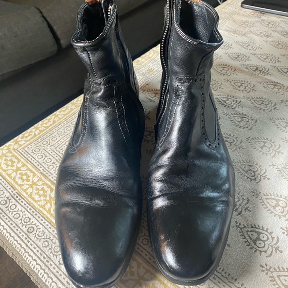 Classic Chelsea boot. REDUCED! - Picture 5 of 5